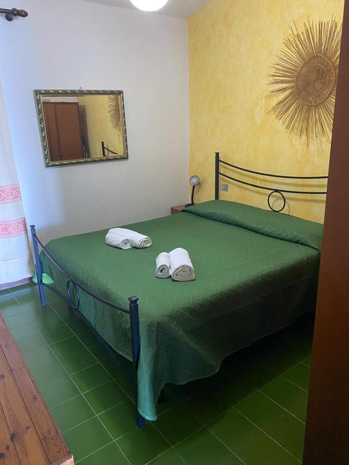 Appartamento Sole E Mare Санта-Маргерита-ді-Пула Екстер'єр фото